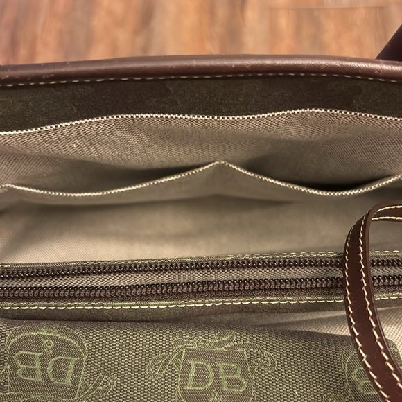 Dooney Bourke Donegal Crest Bag, With Accessories. Dark Green. - Picture 14 of 16